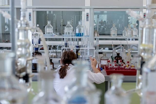 NOVA Chemistry Lab